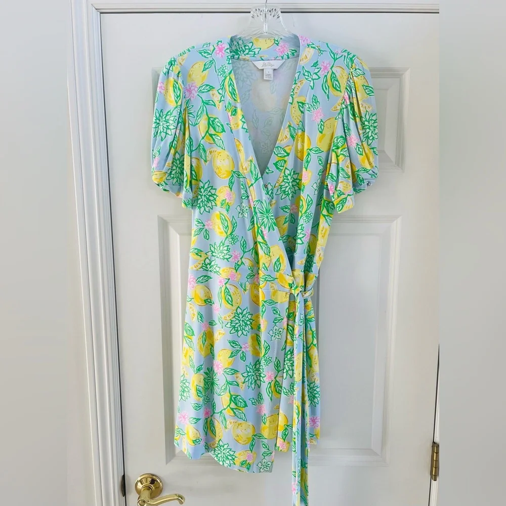 Lilly Pulitzer Sailynn Short Sleeve Romper.  NWOT.  Large. - Picture 4 of 4